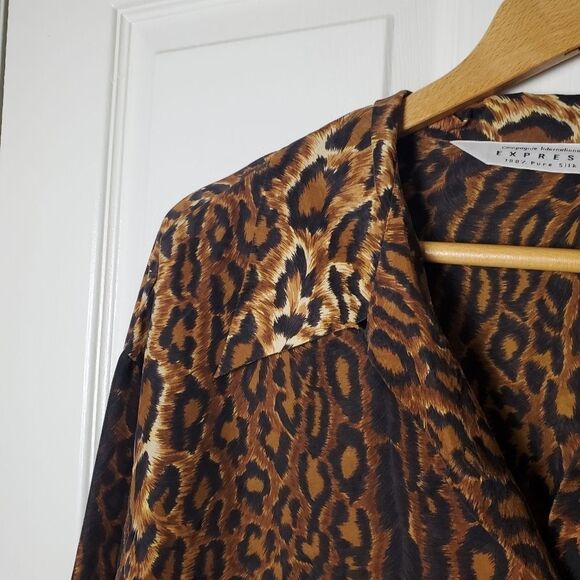 Vintage Express Silk Leopard Print Blouse Size Small - Picture 4 of 5